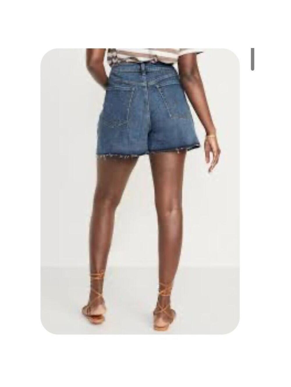 Old Navy Sky Hi A-Line Cut Off Jean Shorts Women’s Size 12